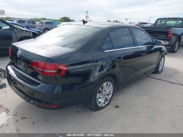3VWD67AJ5GM375466 Volkswagen Jetta Sedan 1.4t Se W/connectivity