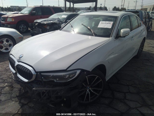 BMW 3 Series 330e 2021 аукцион фото
