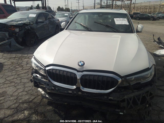 BMW 3 Series 330e 2021 аукцион фото
