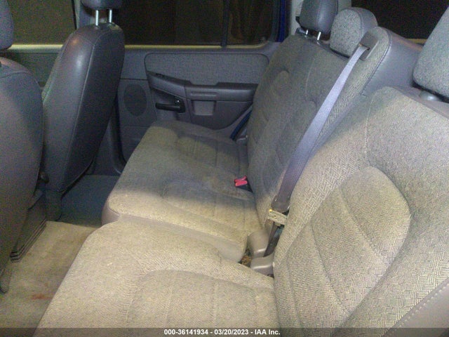 2004 FORD EXPLORER XLS VIN: 1FMZU72K14UA08444