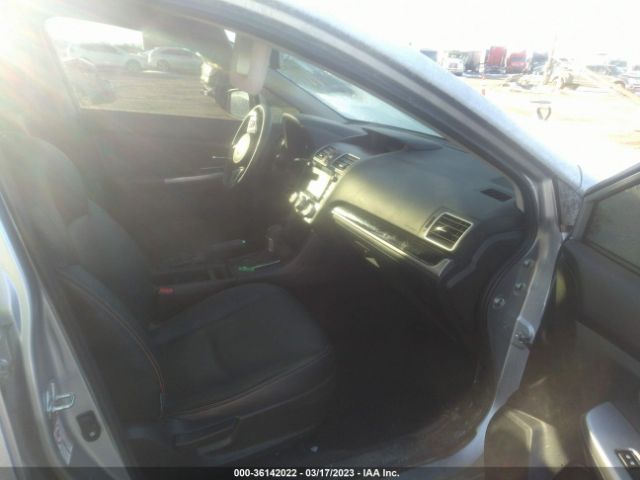 JF2GPAKC6GH273075 Subaru Crosstrek Limited
