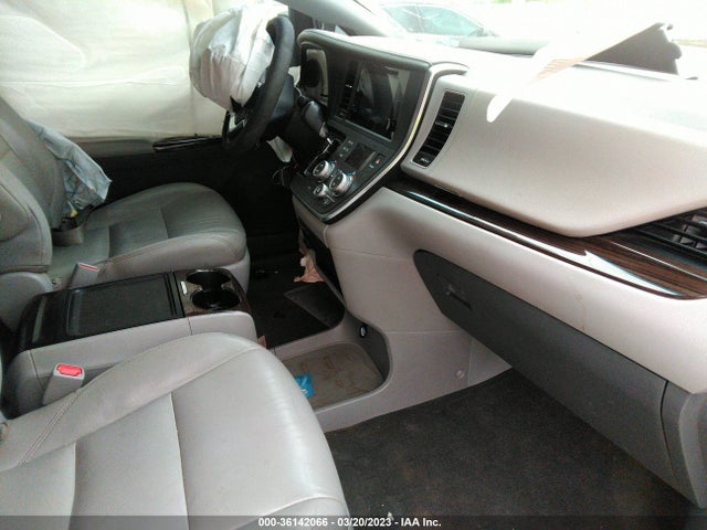 2015 TOYOTA SIENNA XLE/XLE AAS/LTD VIN: 5TDYK3DC1FS648343