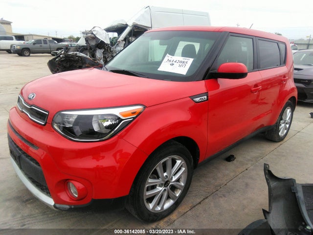 KIA SOUL + 2018 KNDJP3A5XJ7550729 Image 2
