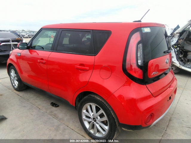 KIA SOUL + 2018 KNDJP3A5XJ7550729 Image 4