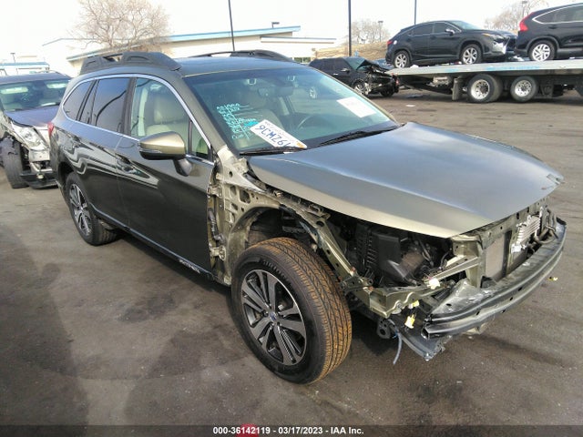 Subaru Outback Limited 2018 4S4BSANC7J3314140 Image 1