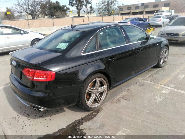 WAUKGAFL2AA156853 Audi S4 Prestige