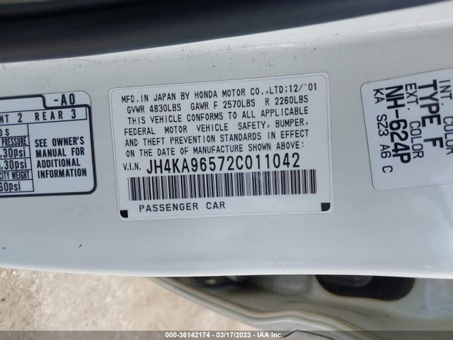 2002 ACURA RL VIN: JH4KA96572C011042