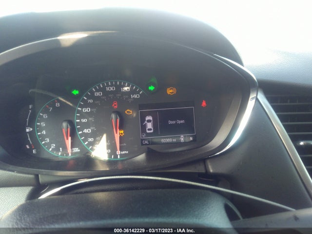 Chevrolet TRAX LS 2019 3GNCJKSB7KL138443 Image 8