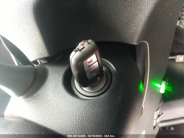 Nissan ROGUE S 2016 JN8AT2MT2GW029782 Image 3