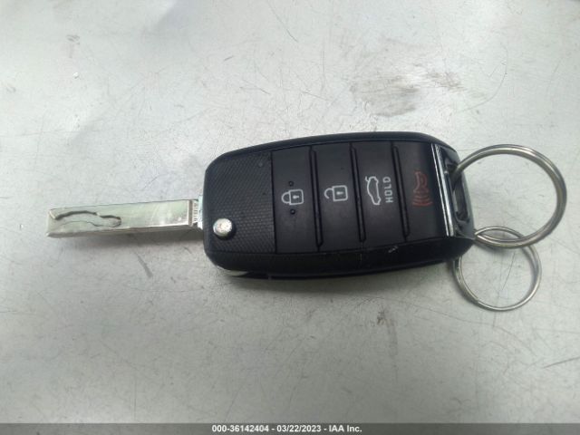 3KPA24AB0KE174148 KIA RIO S