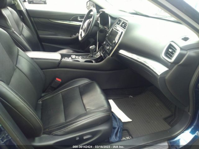 1N4AA6AV7KC361134 Nissan MAXIMA SV