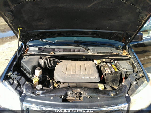 2C4RC1BG3ER157937 Chrysler Town & Country Touring