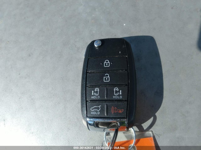 2020 Kia Sedona, VIN: KNDMB5C12L6619150