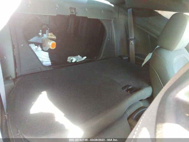 Chevrolet Camaro 1lt 2017 1G1FB1RSXH0114154 Image 8