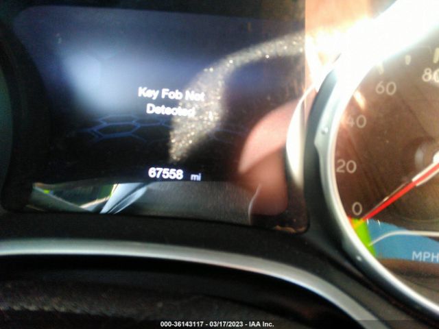 3C4NJDBB1JT104073 Jeep Compass Latitude