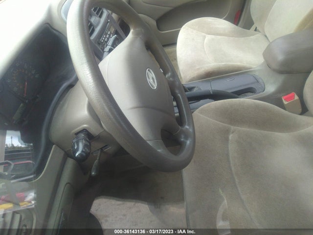 2004 HYUNDAI SONATA VIN: KMHWF25S84A079069