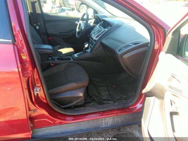 2014 FORD FOCUS SE VIN: 1FADP3K27EL329643