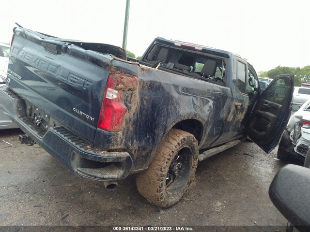 Chevrolet Silverado 1500 Custom 2020 1GCRWBEH2LZ319822 Image 4