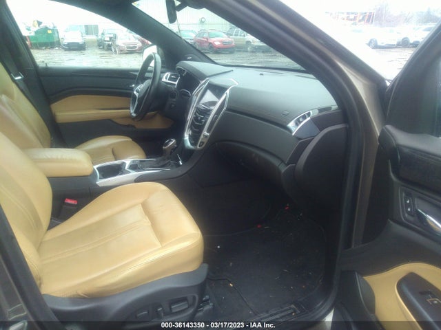 3GYFNEE35FS516877 Cadillac Srx Luxury Collection