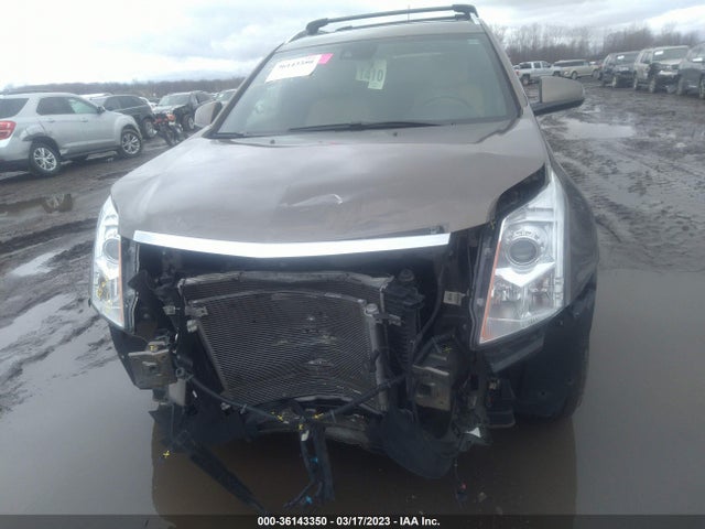 3GYFNEE35FS516877 Cadillac Srx Luxury Collection