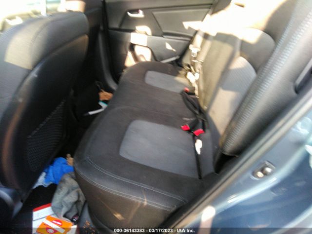 KNDPB3AC8F7773883 KIA Sportage Lx