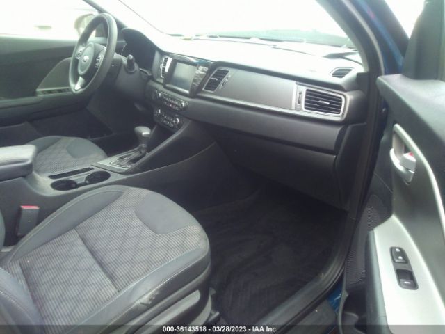 KNDCB3LC4K5351109 KIA NIRO LX