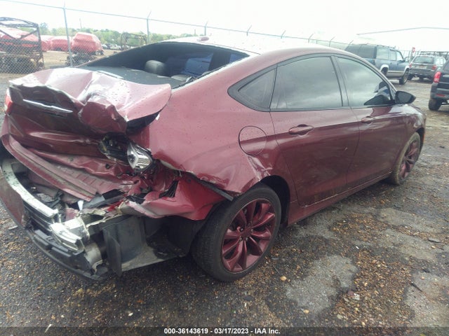 Chrysler 200 S 2015 1C3CCCBB5FN760073 Image 4