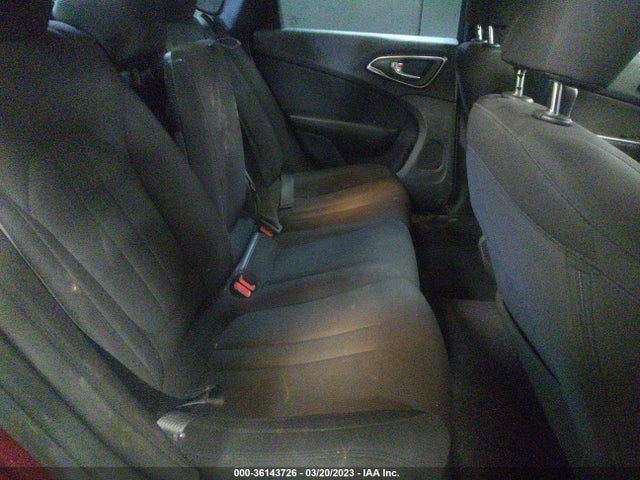 1C3CCCABXFN703921 Chrysler 200 Limited