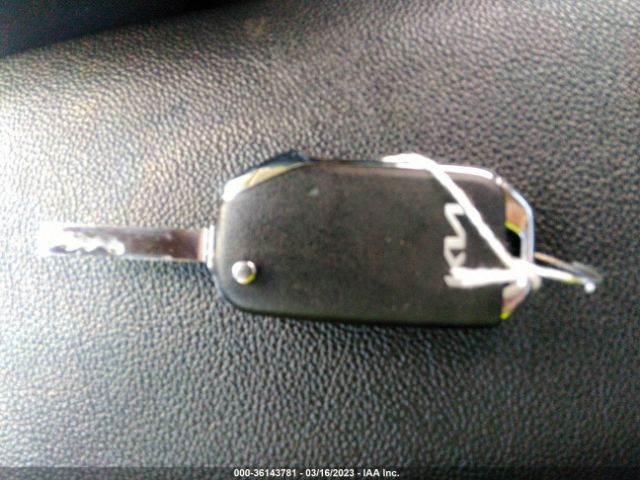 3KPF24AD9NE445221 KIA Forte Lxs
