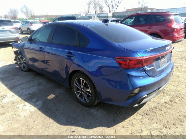 3KPF24AD9NE445221 KIA Forte Lxs
