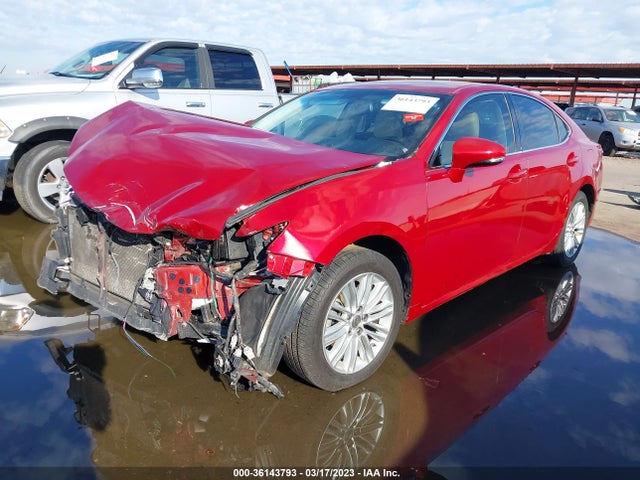 JTHBK1GG2F2155396 Lexus ES 350