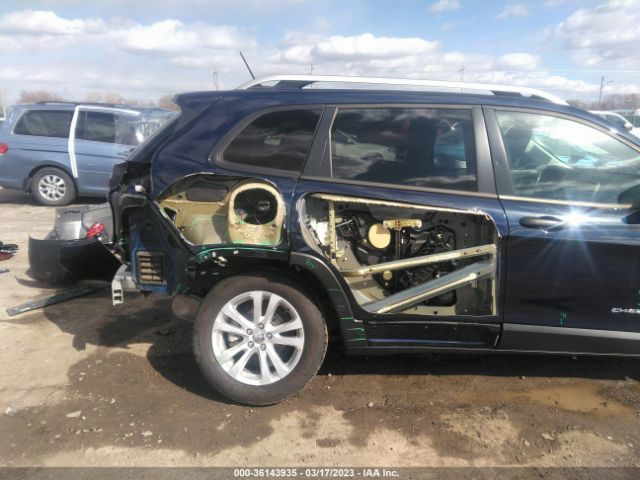 1C4PJLAB7FW657946 Jeep Cherokee Sport