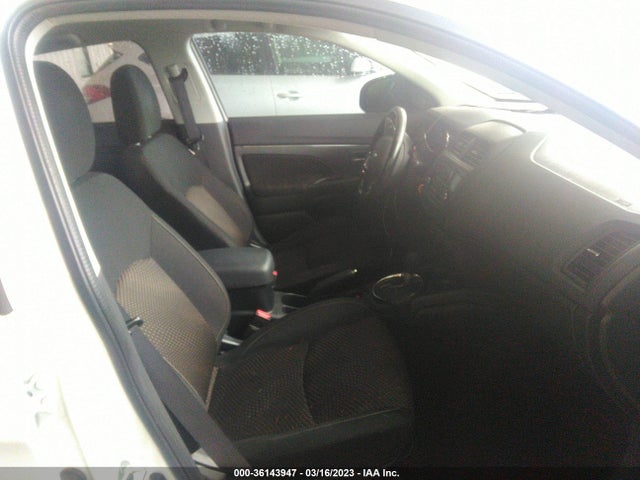 JA4AP3AU4GZ065534 Mitsubishi Outlander Sport 2.0 Es