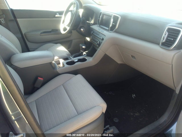 2019 KIA SPORTAGE LX VIN: KNDPMCAC3K7573577