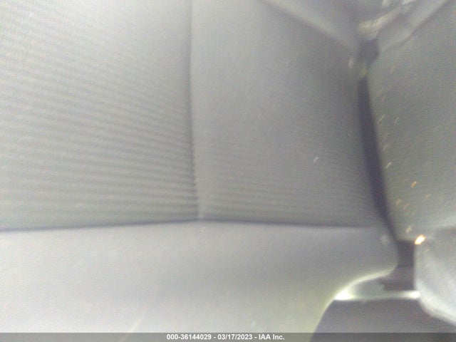 Toyota RAV4 LE 2017 JTMZFREV1HJ108339 Image 10