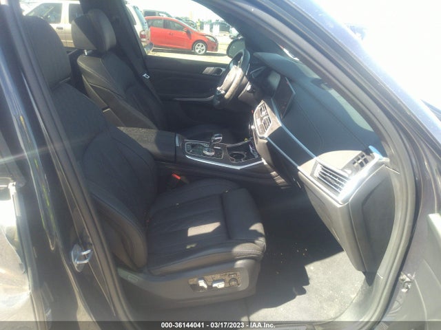 2020 BMW X7, VIN: 5UXCW2C05L9D04476