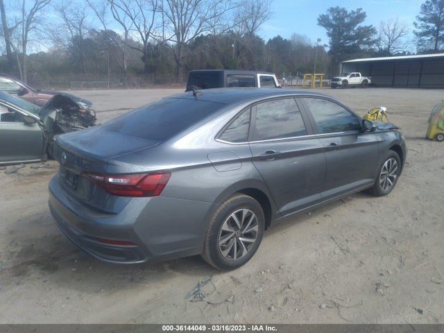 3VWCM7BU8NM021626 Volkswagen JETTA S
