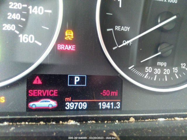 WBA8A9C50JAH14976 BMW 3 Series 320i