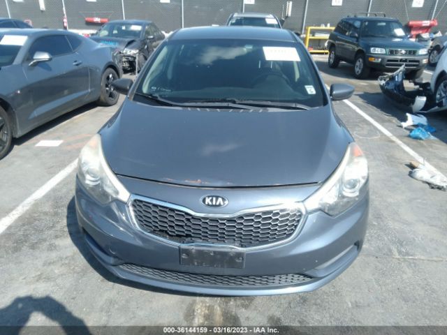 KNAFK4A68G5563497 KIA FORTE LX