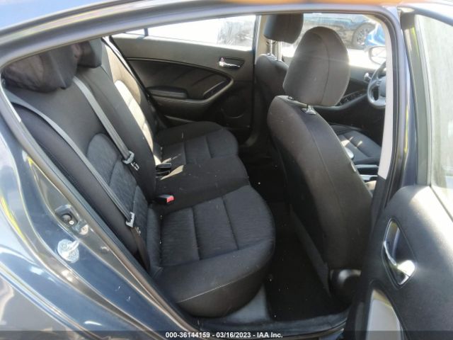 KNAFK4A68G5563497 KIA FORTE LX