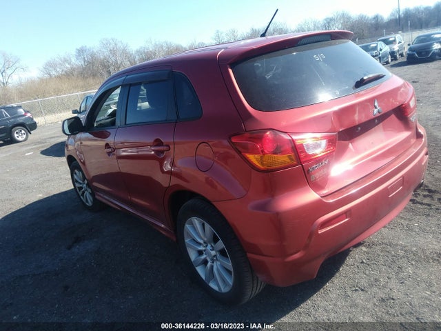 JA4AR4AU2BZ016728 Mitsubishi Outlander Sport Se