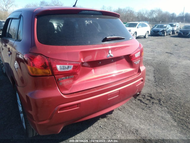 JA4AR4AU2BZ016728 Mitsubishi Outlander Sport Se