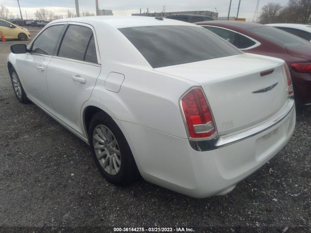 2C3CCAAG5EH326857 Chrysler 300