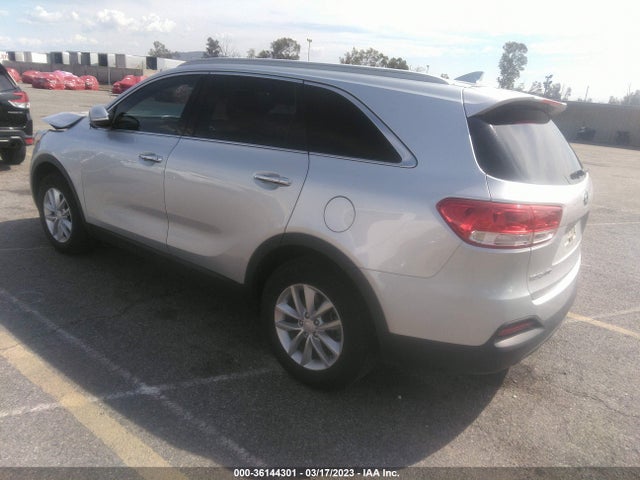 KIA SORENTO LX 2018 5XYPG4A34JG430538 Image 4