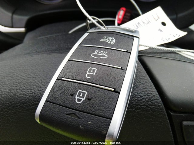 Genesis G80 3.8l 2017 KMHGN4JE8HU203946 Image 3