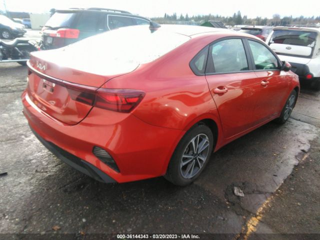 3KPF24AD6NE471713 KIA Forte Lxs