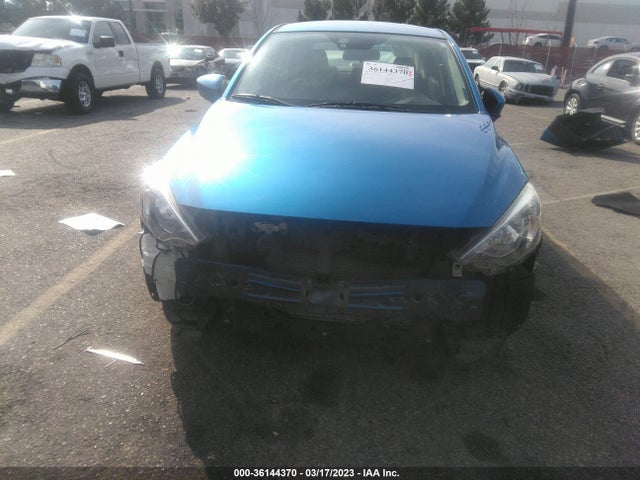 2018 Toyota Yaris, VIN: 3MYDLBYV2JY315542