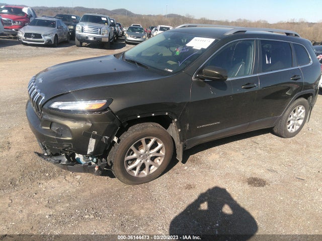 1C4PJMCB9FW605737 Jeep Cherokee Latitude