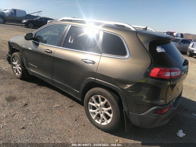 1C4PJMCB9FW605737 Jeep Cherokee Latitude