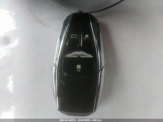 SCFSMGAW1NGN06347 Aston Martin Vantage